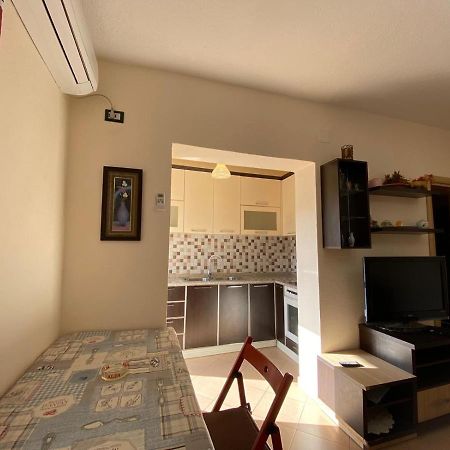 88 Apartment Химара Экстерьер фото